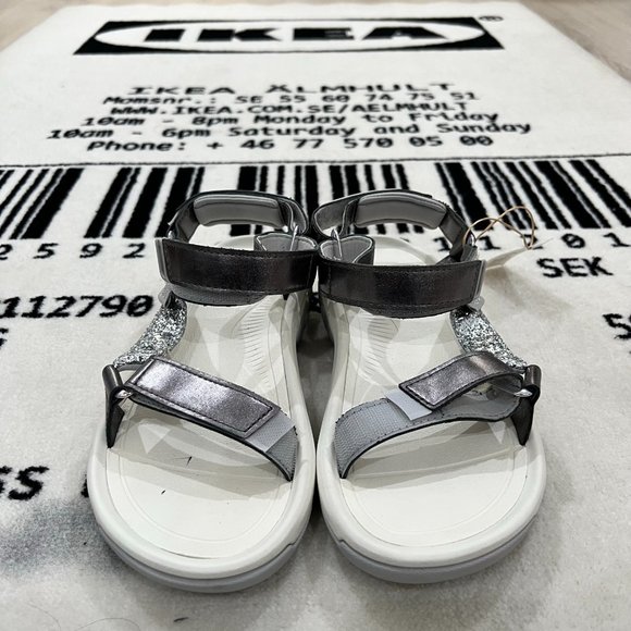 Teva X Christian Cowan Silver Glitter XLT2 Hurricane Strap Sandals - Picture 6 of 10